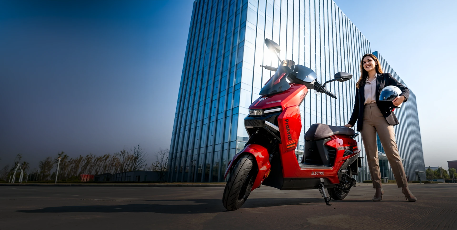 Everyday Rides. Electrified.